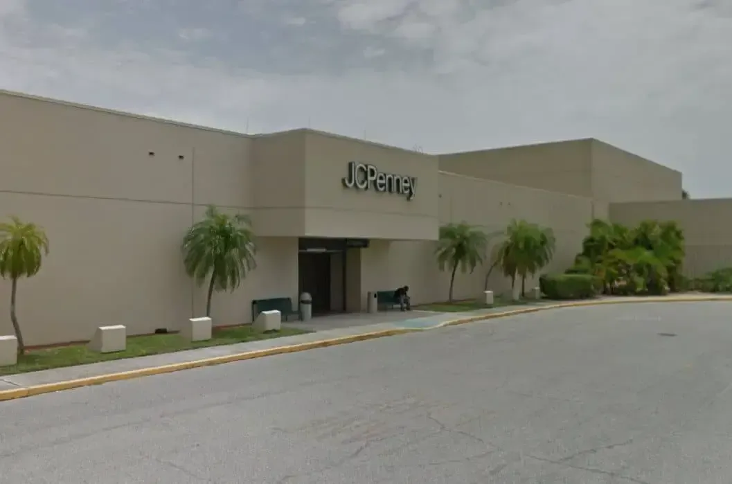 Featured image for My Home Town Bradenton, Florida...The Fall and Rise of The Desoto Square Mall...
