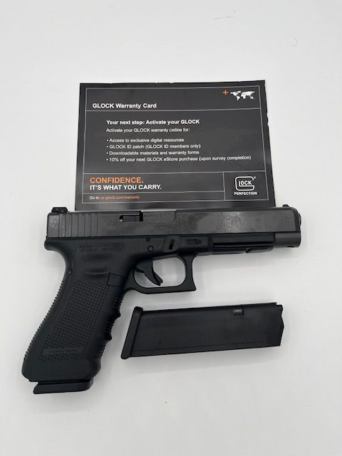 Featured image for Police: 9MM or .40 or .45 Let's Take a LOOK